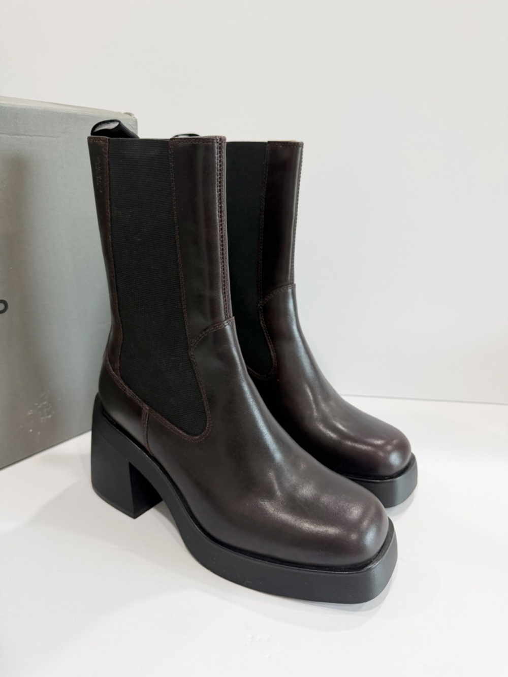 Vagabond Shoemakers Brooke Low  Chunky Heel Ankle Women’s Leather Boots